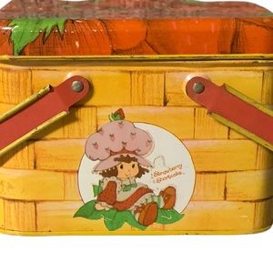 HOST PICK! Vintage strawberry shortcake tin with handles and lid